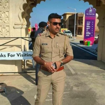 Police inspector ⭐️⭐️⭐️  presently @dahod - Gujarat