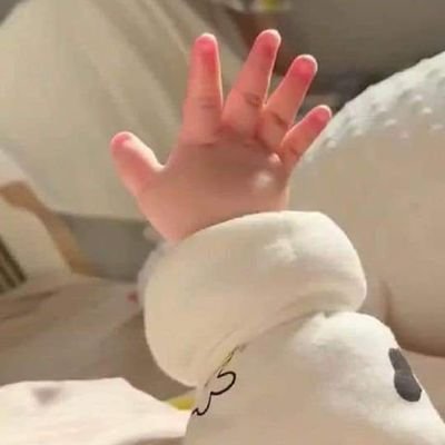 اللهم لك الحمد والشكر على كل نعمة أُوتينا فَضلها ولم نوفِ قدرك شُكْرها ♥️