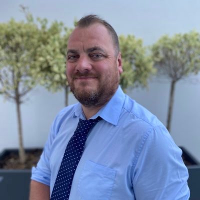 I am a business professional with a passion for technology and how it can be used to improve business management especially machine learning.