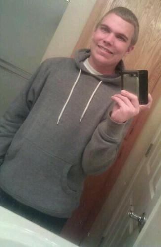 junior at mhs. follow me & ill follow back