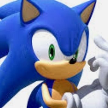 i am Sonic The Hedgehog. err i love chilidogs so much, asexual sonic here. and be cookin.