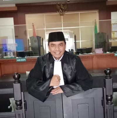 Advokat, Konsultan Hukum Pidana dan Perdata, Litigasi dan Non Litigasi di seluruh wilayah NKRI Tlp./WA : 081222281970