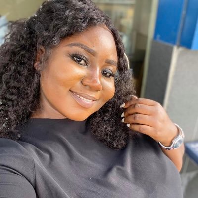 queeninternati1's profile picture. All rounded chick. Tech,beauty, hospitality,travel … like I said all rounder 🙀.Fun and approachable #sapiosexual #Gods favorite kid 😇😇😇