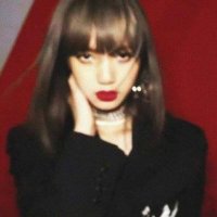 Dậy Trend cho Lisa lẹ! (@lucasta273) 's Twitter Profile