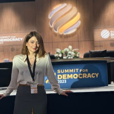 Member of 🇬🇪 Parliament. Political Party