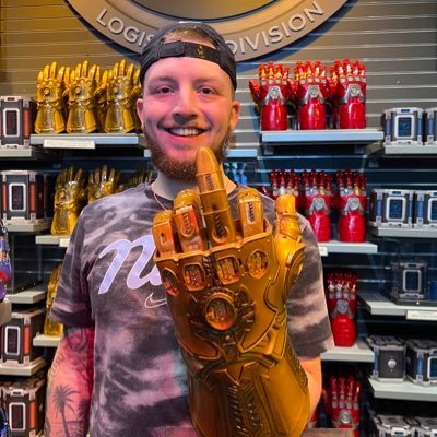 jbrady_'s profile picture. // Barber💈 // @lizbokone / 19’ / 24