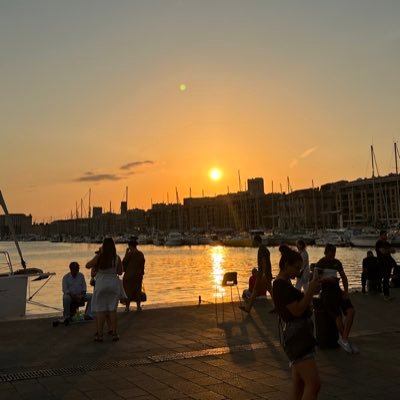 Osirislechat's profile picture. quand tu commences à trop critiquer et dire des vérités ils essayent de te censurer en te faisant passé pour un plouc enragé 😫loin de tous ses conneries woke