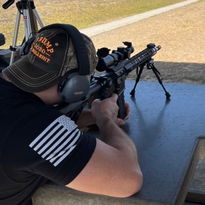 Kashernuy_Izya's profile picture. USA 🇺🇸 Mercedes•CarAudio•Bars•Guns•Beach life•Ukraine🇺🇦❤️•