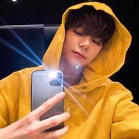 Taiga (@_p2_a__lz___) 's Twitter Profile