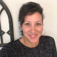 Lisa Colón DeLay❤️‍🔥📚🔉 (@lisadelay) 's Twitter Profile Photo