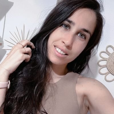 PollitosDeIsa's profile picture. Graduada en pedagogía por @unicomplutense

Cursando Educación Infantil en @UNED

#educación #educacióninfantil #pedagogía #aprendizajedocente #formacióndocente