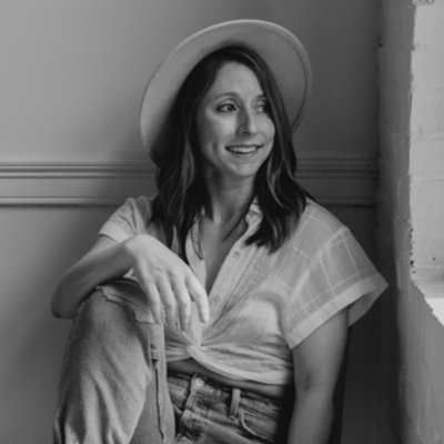 writer | passionate about finding the beauty in the simple | words in @RuminateMag | the wildflowers i planted for our wedding @amazonpub (linked below)
