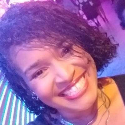 Professora de Matemática
Chef amadora
Desenvolvedora Back-End| Java | SpringBoot |MySQL