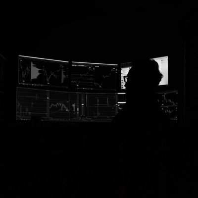 NQ/ES Professional Trader / I left click & middle click my mouse to make money.
Tickstrike: https://t.co/O8SZIfXSn4