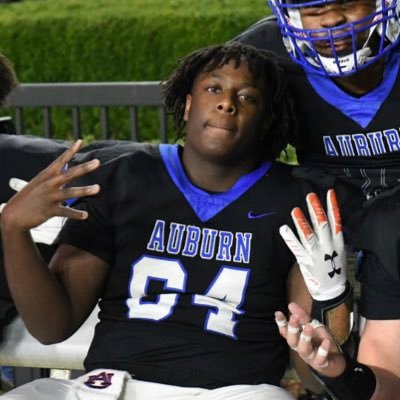 Auburn High 2024 || 6’1 275 lbs || Center/Guard || 2022 Junior Offensive Captain