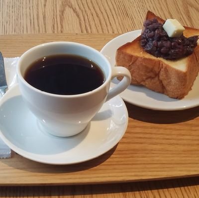 都内の某老舗名曲喫茶の店員が店の食材で作った賄いを紹介して行きます！　インスタグラムもやってますのでよろしくお願いします！