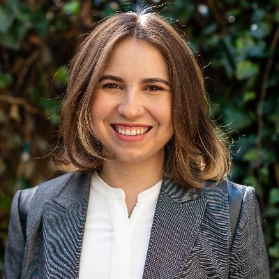 MS4 at @DrexelMedicine, @UofPenn alum, passionate about health services research and queer health ed. Avid Lifter. Cheese enthusiast. Crazy cat lady. 🌈🇨🇴