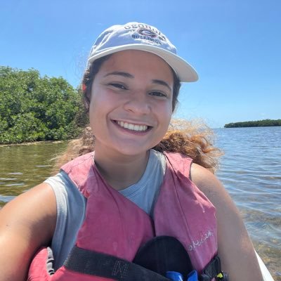 carolinamdeclet's profile picture. 🇵🇷 | @universityofga Alum | MS Student in @theberglab at @uprm |
@NSF Graduate Research Fellow