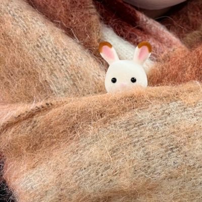 non62z's profile picture. 日芸デザイン 3年 小ホ(長)