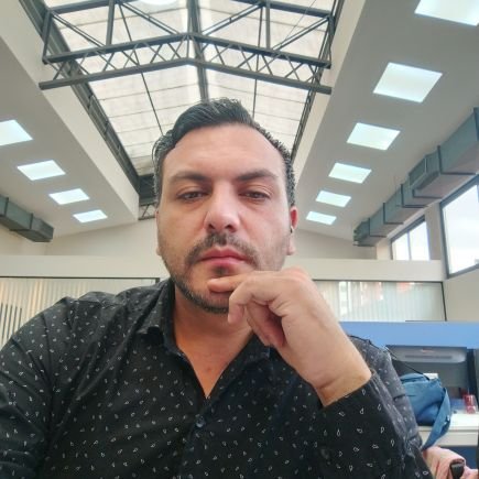 JulioBr76901790's profile picture. - Mánager de @lafarsadeldrberretin
- Productor 
- creador de @sinergiaproduccionesar
- Productor y organizador de shows artísticos