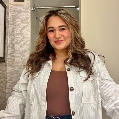 baletourn's profile picture. ⚡️🦋🌻