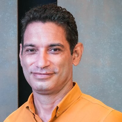 Curious, hopeful and grateful.
A Pacific Islander, history enthusiast, cyclist, husband and father working on implementing the #SDGs in Asia and the Pacific