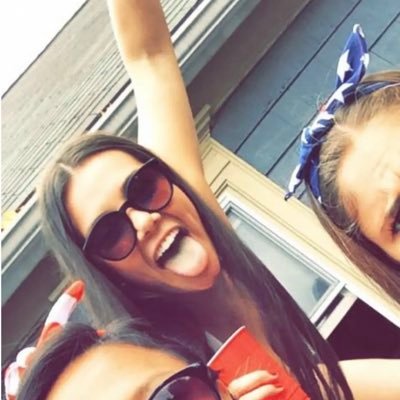 kathdeLooney's profile picture. 