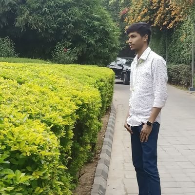 sanajitgir29611's profile picture. I have learned to hide my tears.....🥺🥺

I can laugh even though I'm proud.

Even if it's hard, I don't understand...

 Yes today I feel like I really.....
I h