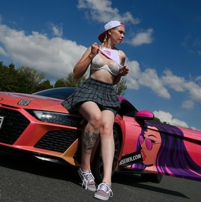 FarmgirlJojo's profile picture. 