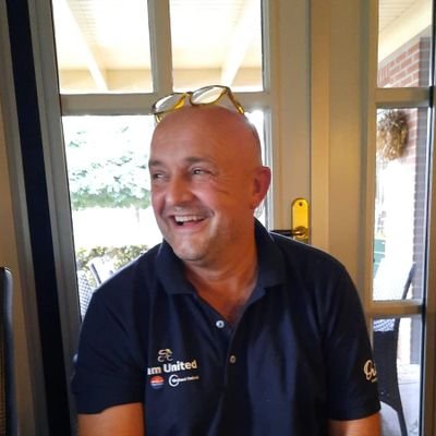 bosjunior15's profile picture. getrouwd met Suzan. trotse vader van Lisa Sam en Eva. liefde voor Feyenoord, Sparta Nijkerk