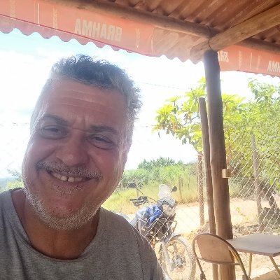 spiresbh's profile picture. IT specialist, messaging middleware advocate, motor racing lover.

Si la vie vous intéresse... allez de l'avant