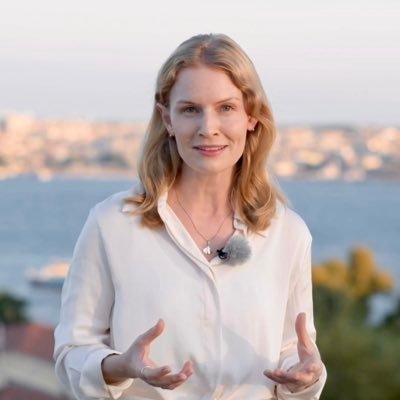 DW's Turkey Correspondent. Previously tv news anchor DW Berlin @dwnews -- https://t.co/pz8uU8NmSu -- views are my own, RT≠endorsement