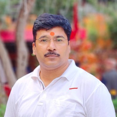 वरिष्ठ समाज सेवी, भारत में पर्यावरण एवं जल संरक्षण, महिलाओं एवं बच्चों के अधिकारों की सुरक्षा, माननीय सर्वोच्च न्यायालय के अनुपालन में जनहित में कार्यरत।