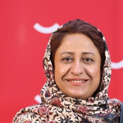 روزنامهنگار/
علاقهمند به استارتآپ، محیط زیست، هنر و گردشگری.