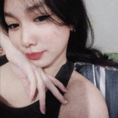 liliesmj's profile picture. medyo okay