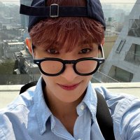 파랑(@mybluekyeom__) 's Twitter Profile Photo