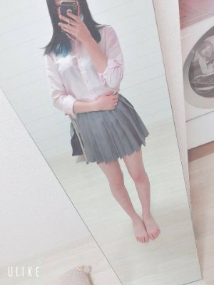 xzjt76nx9t2's profile picture. 噛まれたい🍑童貞を奪われたい子に出会いたい♪💕#指舐め