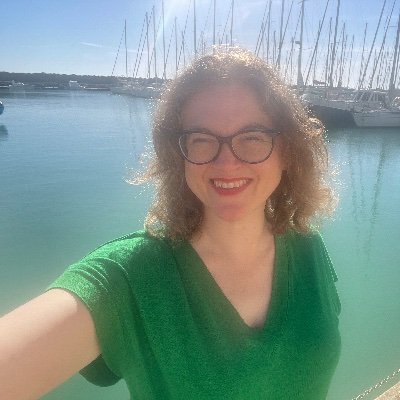 Recovering journalist and editor, telling the story of the UK’s greatest city region.