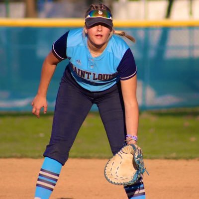 STLCC Softball #14 | 5’10 | 1st 3rd & SS | WARU Alumni