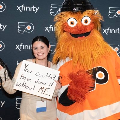 Comms Manager @discoverPHL. Previously @easternstate & @halloweenatesp. @TempleUniv alum. Leslie Knope wannabe, vegan in training. Views are my own.