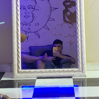 santiagohender's profile picture. eu quero mais é que se foda