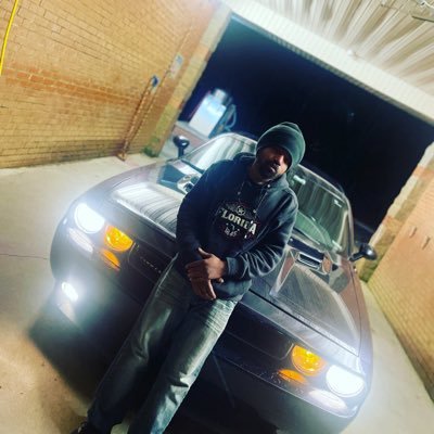 Vick808112's profile picture. 