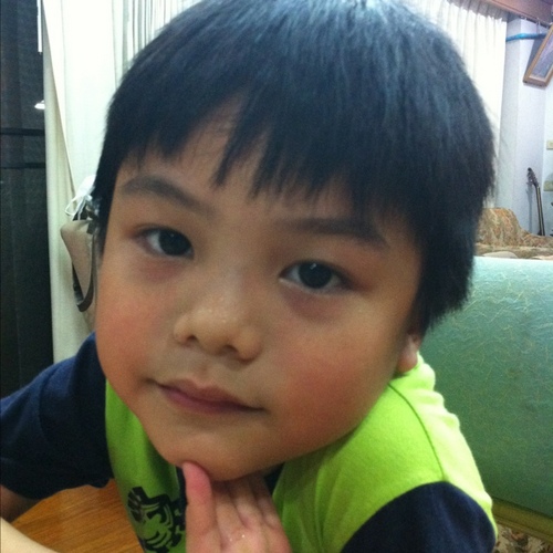 Anonthaiduke's profile picture. เพ่ือนกันเค้ามีแต่ส่ิงดีดีให้กัน