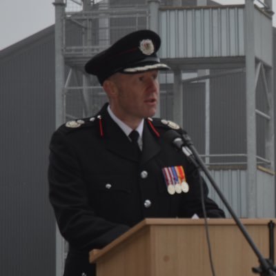 Assistant Chief Officer - Director of Operational Delivery @fire_scot. Chair @firesportuk Scotland & @fssaafootball. LGBT Champion 🏳️🌈 he/him