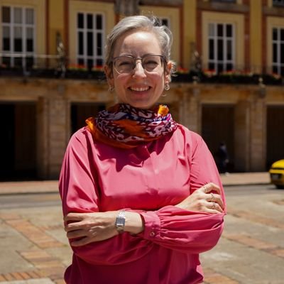 Apasionada por las ciudades, Ex-Secretaria de Planeación de Bogotá, Harvard Loeb Fellow 2024