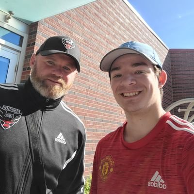 Liamgarry21's profile picture. 