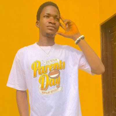 MbachiSamz65655's profile picture. 