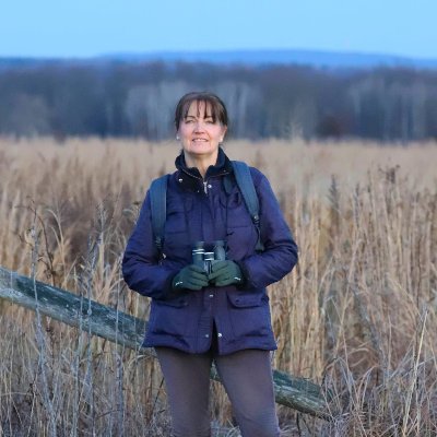 Fine Artist, Environmentalist, Treehugger, Citizen Scientist and Proud Dyslexic. A little obsessed with bird watching recently https://t.co/KnzM4a5hZG #marshcottage