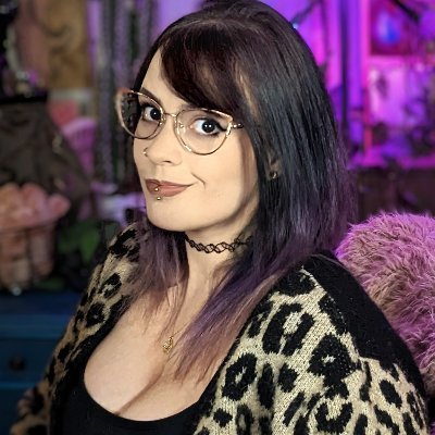 She/They
Neurodivergent GM | Project Mgmt | Freelance Graphic Designer | Bog Witch 
Co-Founder of @FemmeGamerParty
Tuesday cast on @ErikFrankhouse Presents (YT)