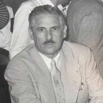 Ultimo presidente democratico de la República de Cuba (1948-1952). Auténtico hasta la muerte. Anticomunismo.